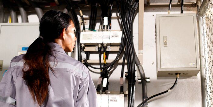 5g atenna box electronics tapes